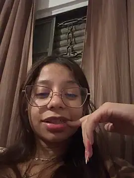 Snapshot of FadaPerigosa chatting on 3, 4, 2026 FadaPerigosa online show from 3, 4, 2026