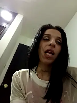 Snapshot of wet_dreams001 chatting on 24, 9, 2025 wet dreams001 online show from 24, 9, 2025