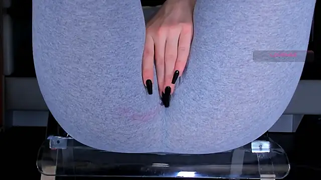 Cameltoe squirt inPants online show from 6, 5, 2026