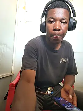 Snapshot of sweetdickboy2 chatting on 17, 3, 2026 sweetdickboy2 online show from 17, 3, 2026
