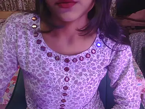 hoty-priya online show from 9, 1, 2026