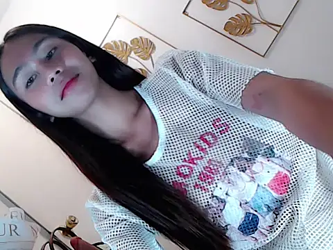 sweety kyrah18 online show from 4, 10, 2025