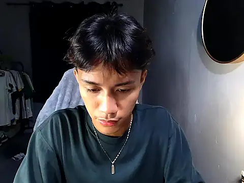 naughtyboyloy 0 online show from 5, 5, 2026