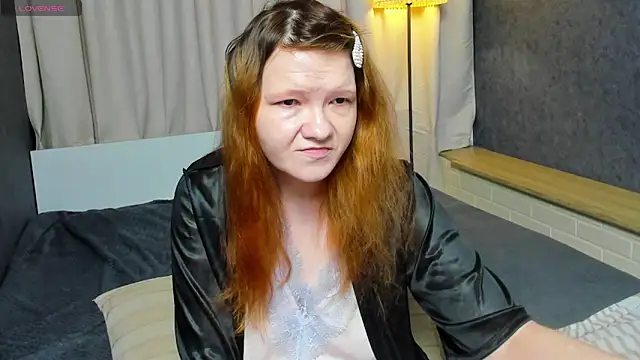 Nora lovvvv online show from 23, 10, 2025