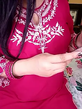 Snapshot of PRIYA_22 chatting on 13, 5, 2026 PRIYA 22 online show from 13, 5, 2026