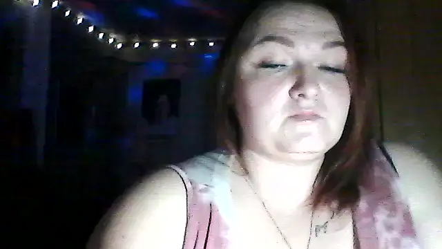 Snapshot of AngelQSky chatting on 26, 11, 2025 AngelQSky online show from 26, 11, 2025