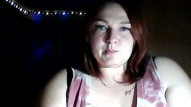 Snapshot of AngelQSky chatting on 27, 11, 2025 AngelQSky online show from 27, 11, 2025