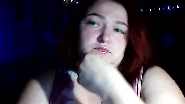 Snapshot of AngelQSky chatting on 17, 12, 2025 AngelQSky online show from 17, 12, 2025