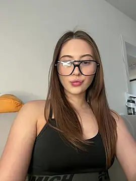 Snapshot of StellarAlice chatting on 26, 4, 2026 StellarAlice online show from 26, 4, 2026