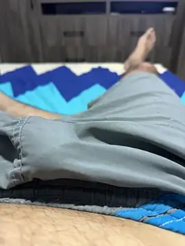 Snapshot of Xarkomm chatting on 5, 3, 2026 Xarkomm online show from 5, 3, 2026