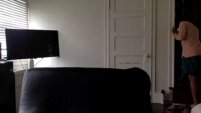 Snapshot of Diodre_Benyoon chatting on 17, 2, 2026 Diodre Benyoon online show from 17, 2, 2026