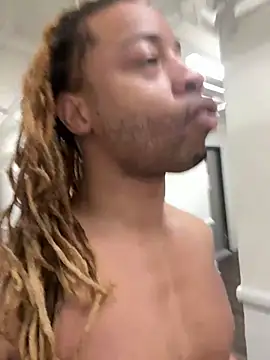 Snapshot of Diodre_Benyoon chatting on 16, 3, 2026 Diodre Benyoon online show from 16, 3, 2026