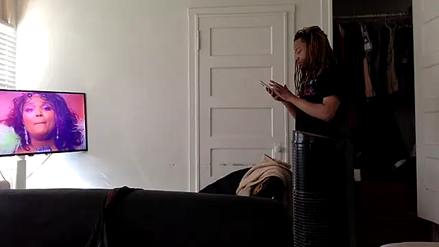 Snapshot of Diodre_Benyoon chatting on 17, 3, 2026 Diodre Benyoon online show from 17, 3, 2026