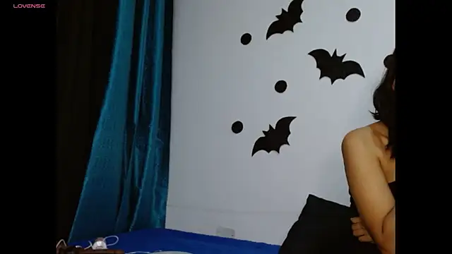 Gia Lee online show from 3, 11, 2025