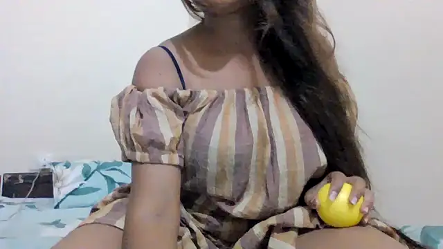 Little toy girl online show from 7, 7, 2026