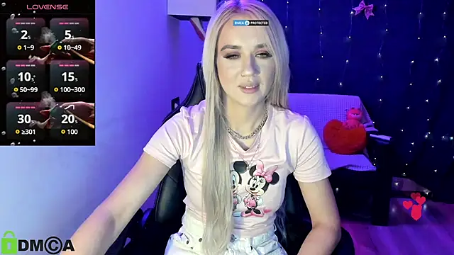 CrystalGirl99 online show from 18, 7, 2026