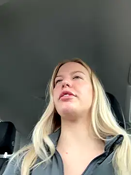 Chloemillerrxx online show from 13, 9, 2025