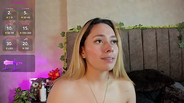 LanaMills  online show from 3, 2, 2026