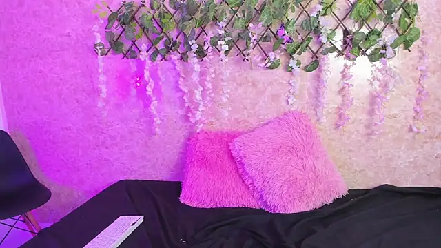 ImEmily444 online show from 10, 10, 2025