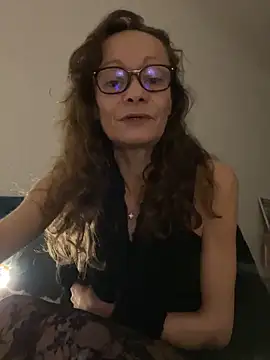 Chris06d22xh online show from 5, 11, 2025