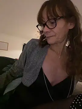 Chris06d22xh online show from 24, 11, 2025