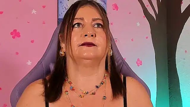 Snapshot of PalomaLombardi chatting on 6, 6, 2026 PalomaLombardi online show from 6, 6, 2026