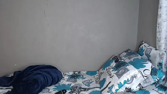 Lunalee online show from 19, 12, 2025