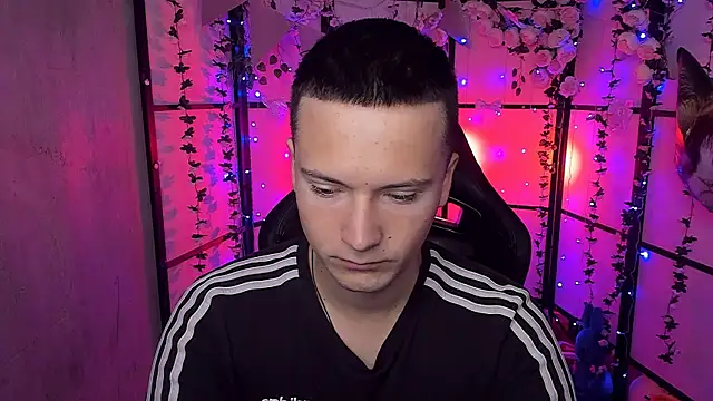 ZackNeal online show from 9, 9, 2025