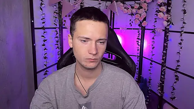 ZackNeal online show from 22, 9, 2025