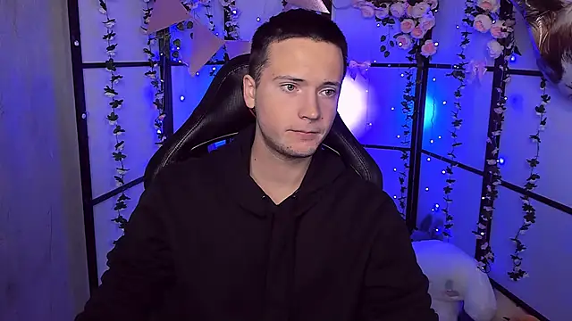 ZackNeal online show from 24, 9, 2025