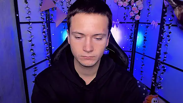 ZackNeal online show from 14, 10, 2025