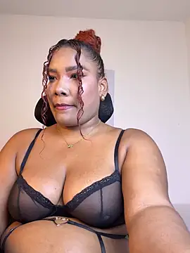 Snapshot of anailynn chatting on 1, 10, 2025 anailynn online show from 1, 10, 2025