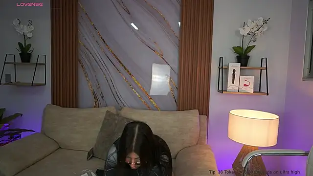 MilaCrave online show from 30, 9, 2025