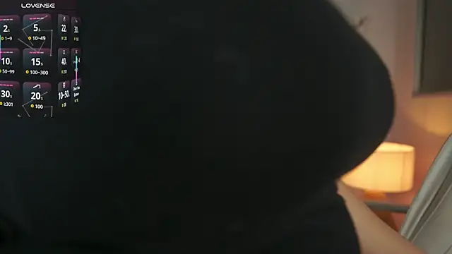 MilaCrave online show from 25, 10, 2025