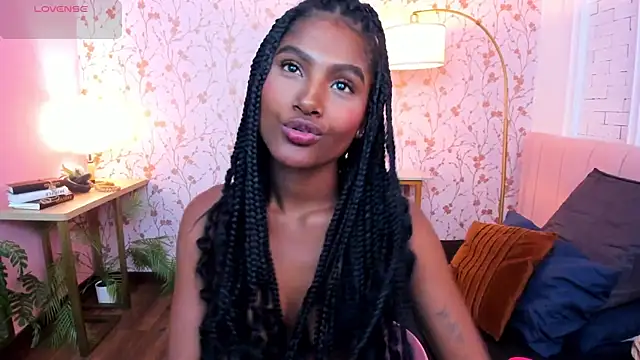 halleylorens online show from 27, 7, 2026