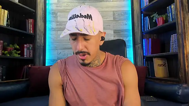 Donovan Desmond online show from 1, 10, 2025