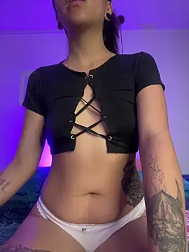AlessiaSmith11 online show from 29, 4, 2026