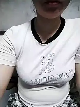 Mie rose online show from 10, 3, 2026