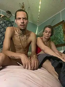 ColDreaMZz93 online show from 14, 7, 2026