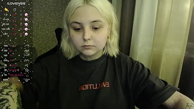 Snapshot of vendymories chatting on 9, 9, 2025 vendymories online show from 9, 9, 2025