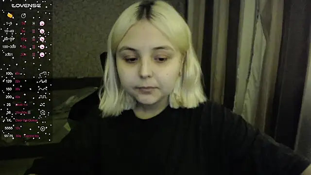 Snapshot of vendymories chatting on 17, 10, 2025 vendymories online show from 17, 10, 2025