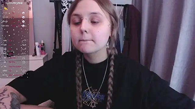 Snapshot of vendymories chatting on 4, 3, 2026 vendymories online show from 4, 3, 2026