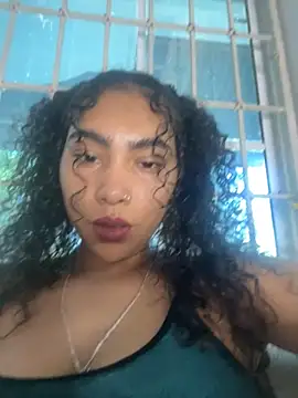 SophieD online show from 15, 10, 2025