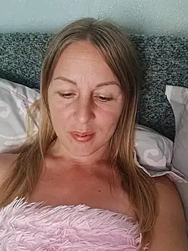 LunaSugarX online show from 17, 9, 2025