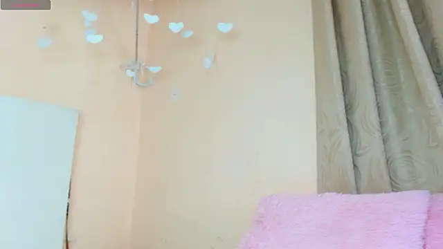 celeste chic online show from 17, 9, 2025