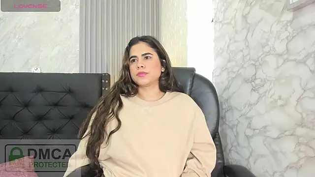 Snapshot of alicy__torres chatting on 9, 6, 2026 alicy torres online show from 9, 6, 2026