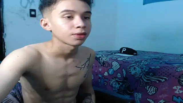 whiteboy69902 online show from 23, 10, 2025