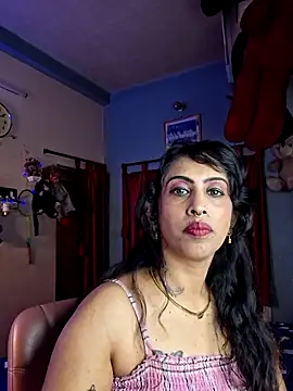 Love Beauty01 online show from 25, 4, 2026