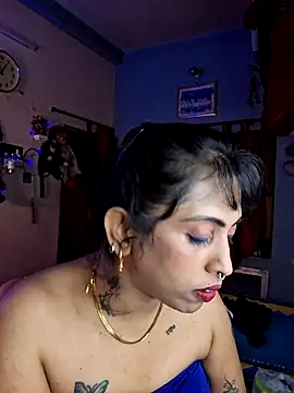 Love Beauty01 online show from 5, 5, 2026