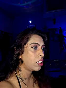 Love Beauty01 online show from 5, 8, 2026